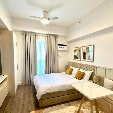 Cozy Studio Unit In Cebu City, Near It Park